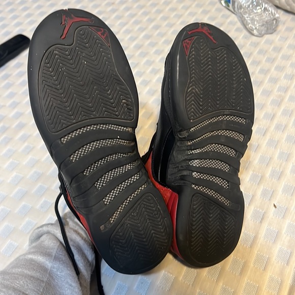 Air jordan 12 reverse flu - Picture 4 of 5